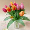 binh hoa tulip vui tuoi cam hong