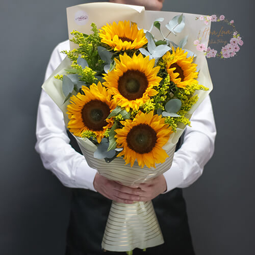 hoa hướng dương tặng đại biểu